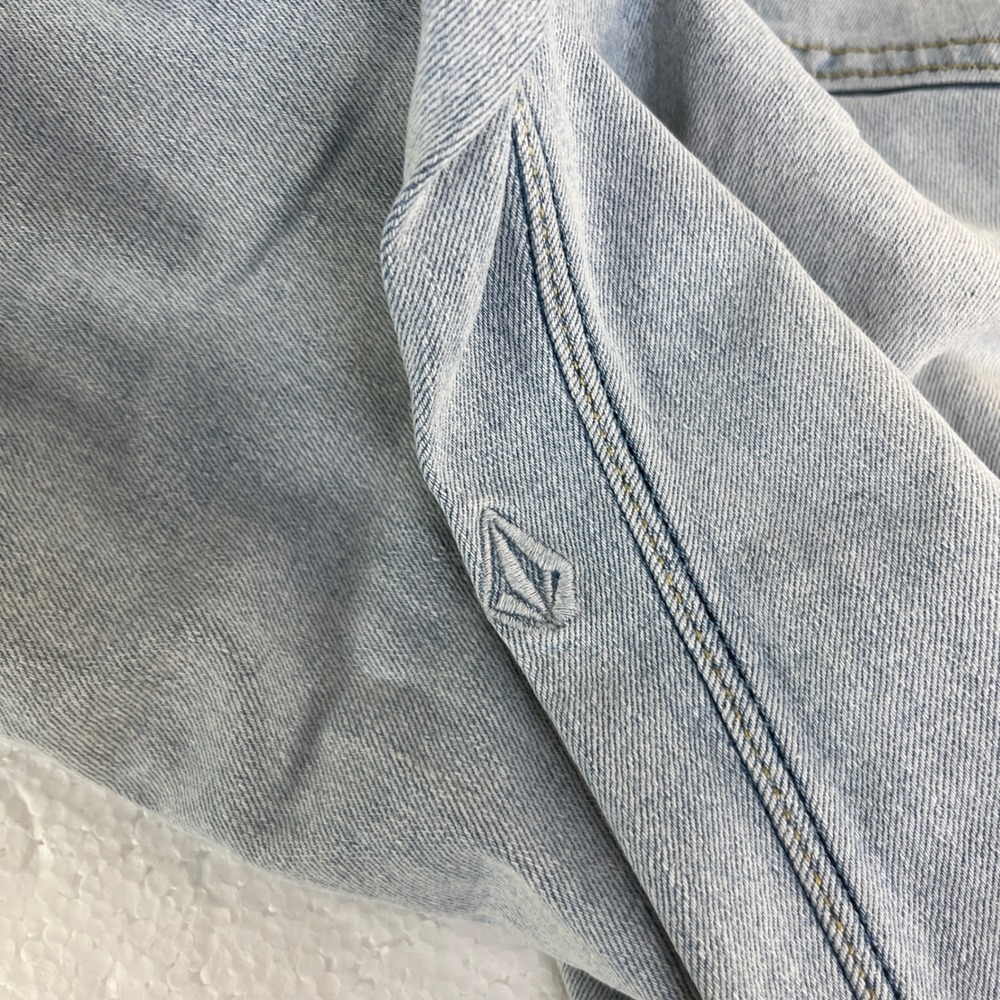 Volcom Vorta Slim Tapered Jeans Mens 31 (Measures 33) Light Wash Denim Skater - Picture 8 of 12